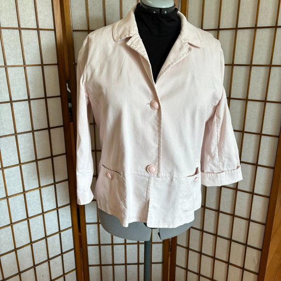 Jacket - Picture 1 of 6